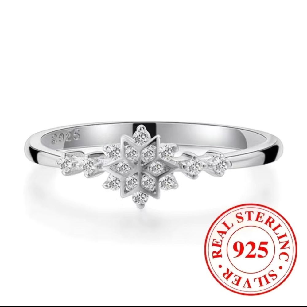 925 Sterling Silver Zircon Snowflake Ring